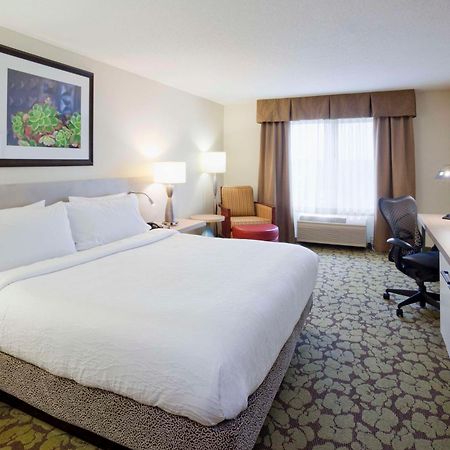 Hilton Garden Inn Minneapolis Ийгън Екстериор снимка