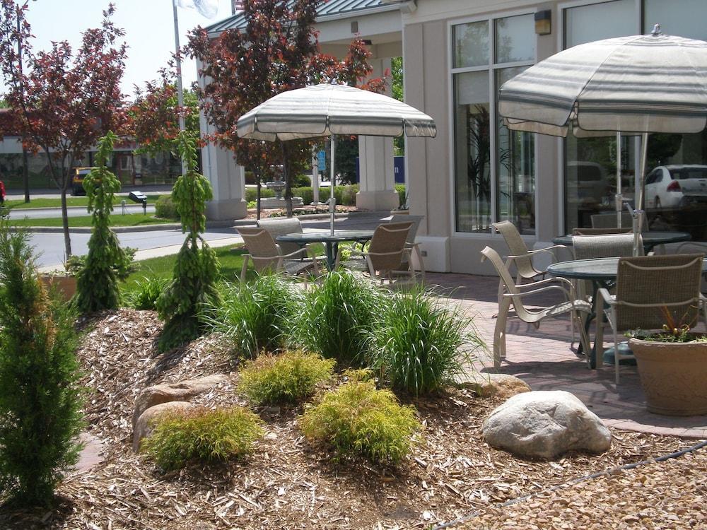 Hilton Garden Inn Minneapolis Ийгън Екстериор снимка
