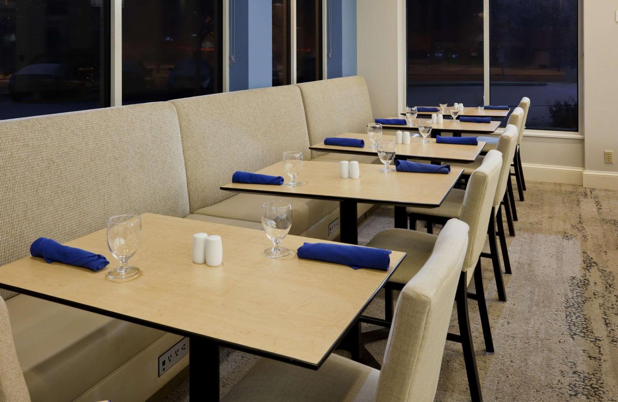Hilton Garden Inn Minneapolis Ийгън Екстериор снимка