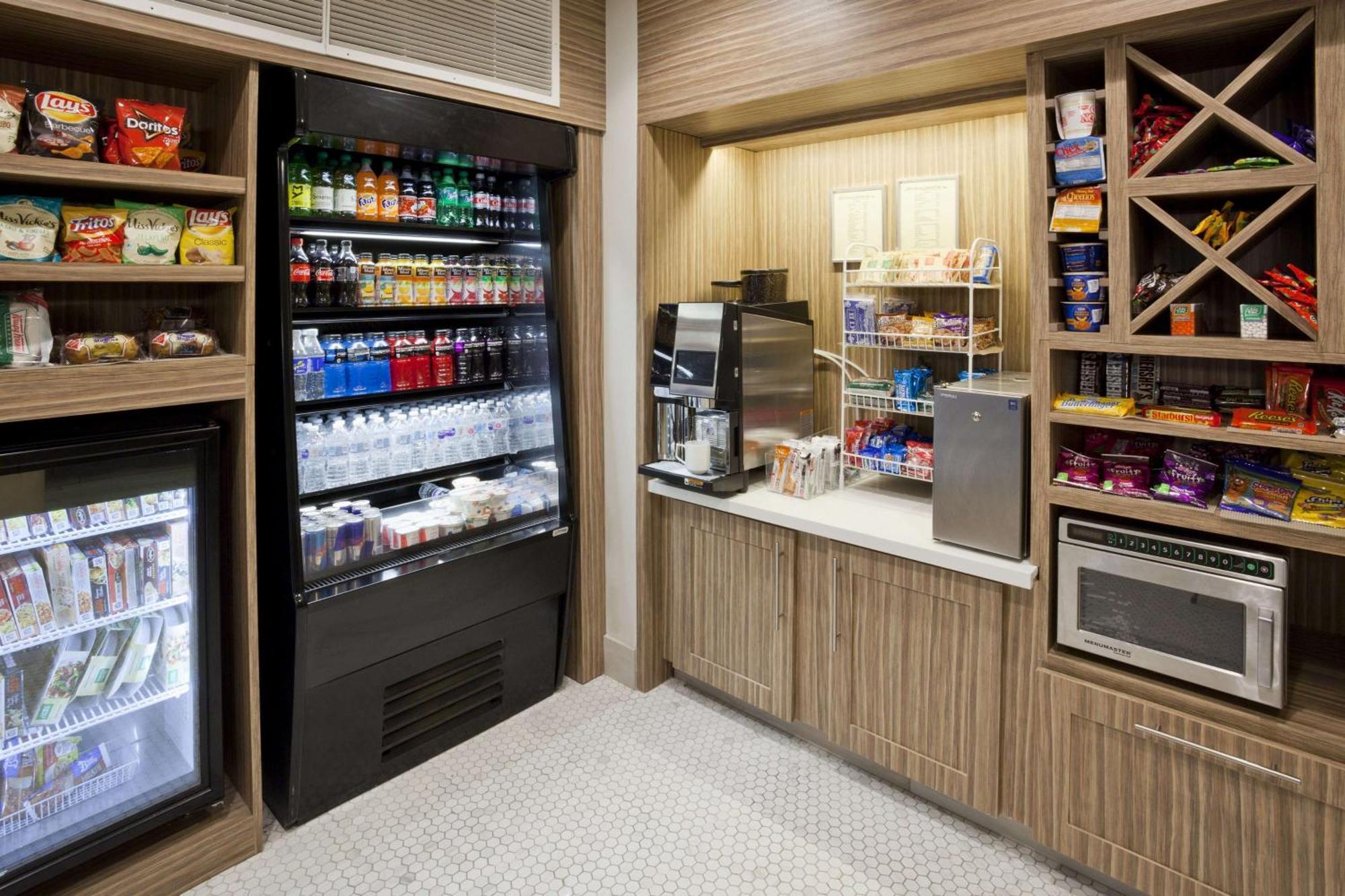 Hilton Garden Inn Minneapolis Ийгън Екстериор снимка