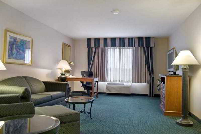 Hilton Garden Inn Minneapolis Ийгън Екстериор снимка