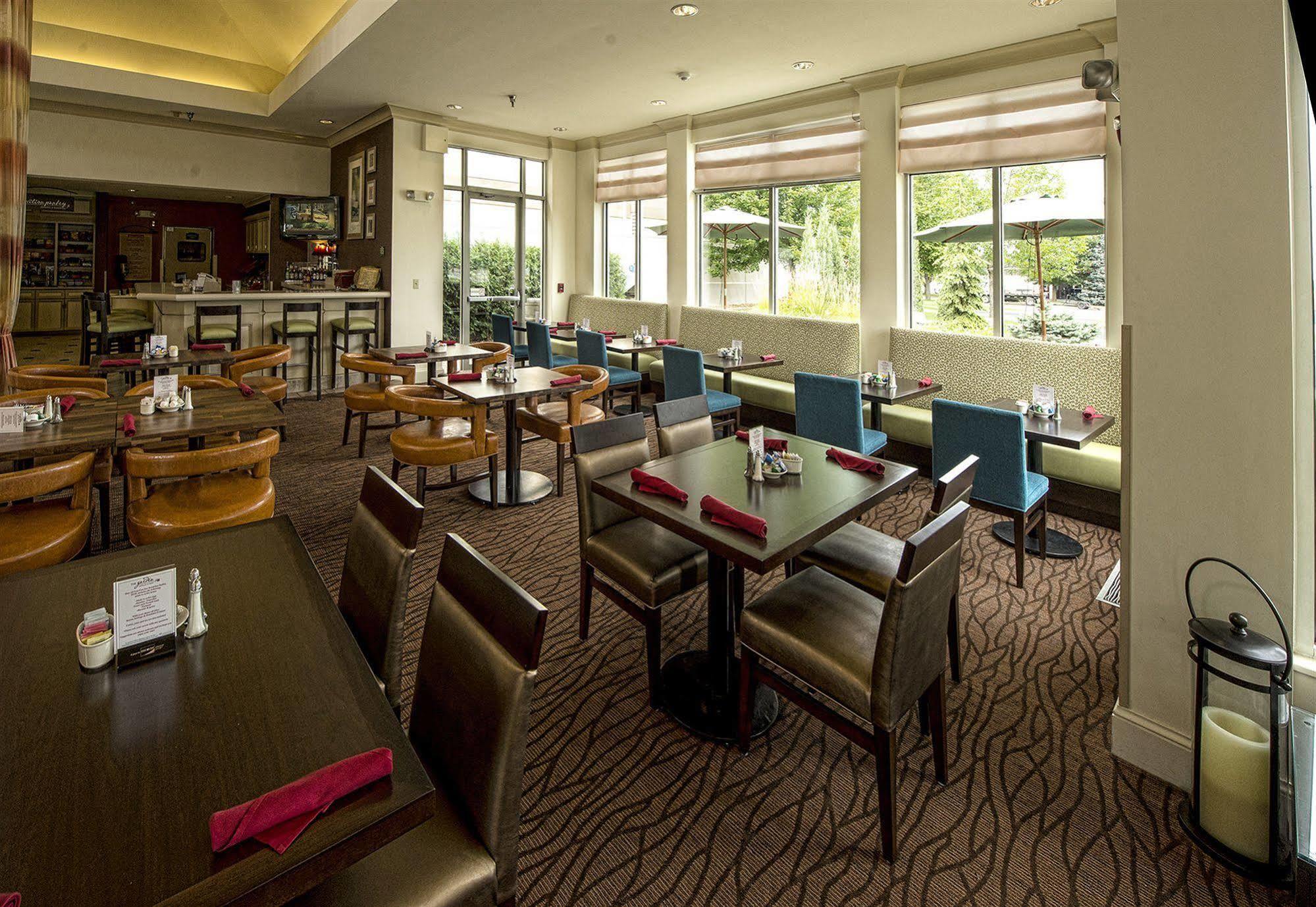 Hilton Garden Inn Minneapolis Ийгън Екстериор снимка