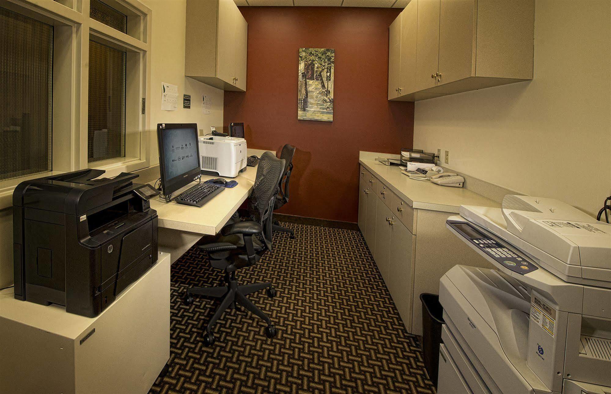 Hilton Garden Inn Minneapolis Ийгън Екстериор снимка