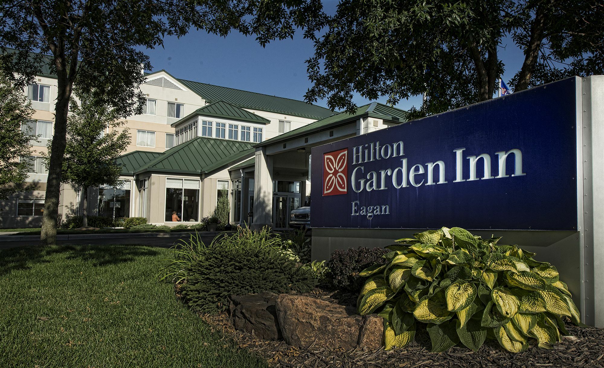 Hilton Garden Inn Minneapolis Ийгън Екстериор снимка